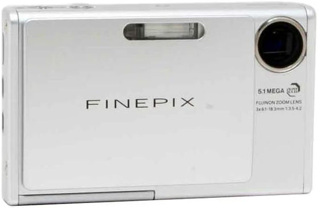 Fujifilm FinePix Z3 digital camera