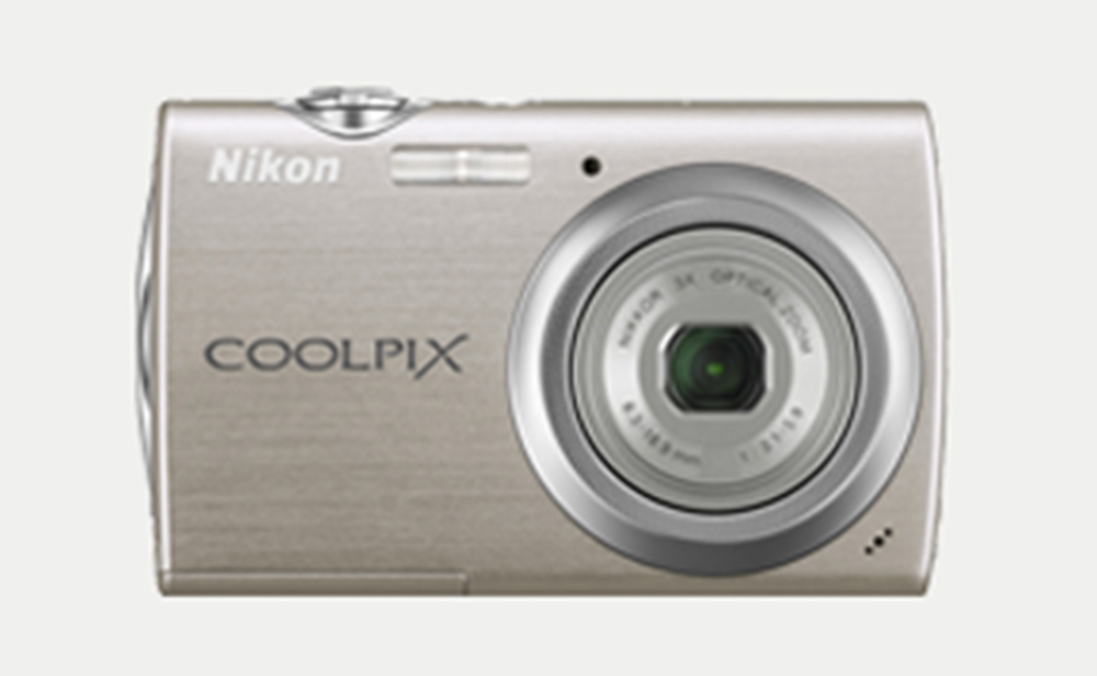 Nikon COOLPIX S230 digital camera