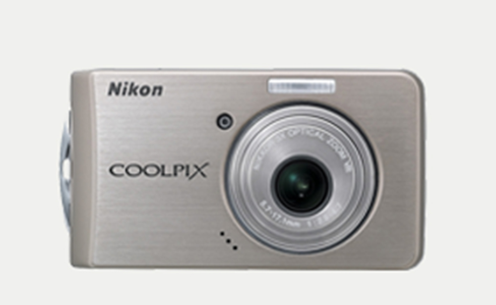 Nikon COOLPIX S520 digital camera