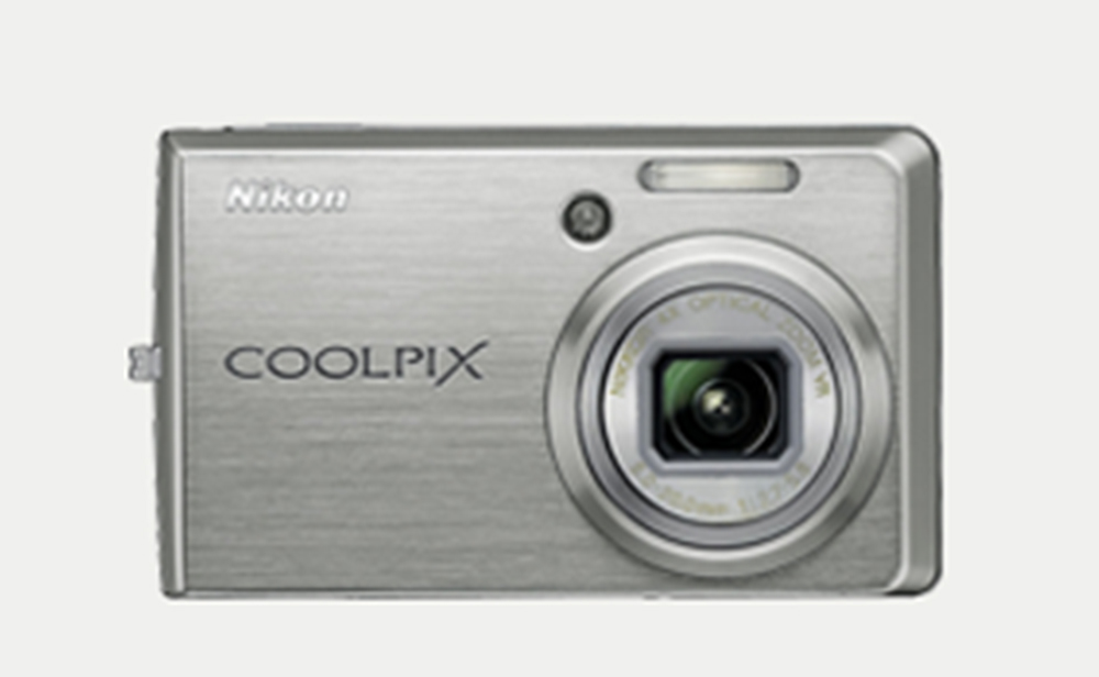 Nikon COOLPIX S600 digital camera