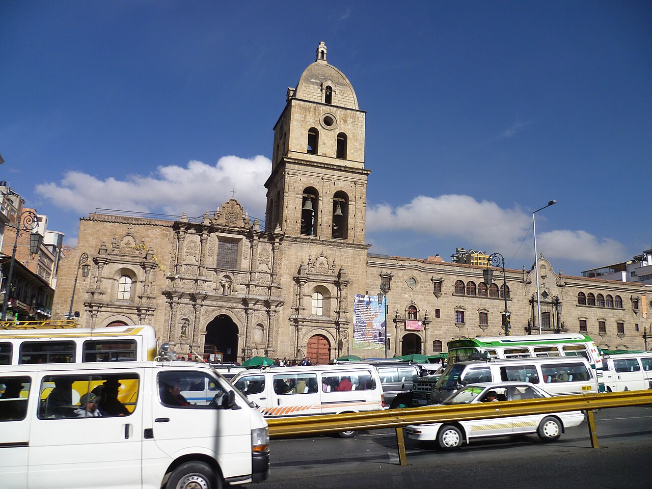 La Paz001 — photographed with Panasonic Lumix DMC-FS10