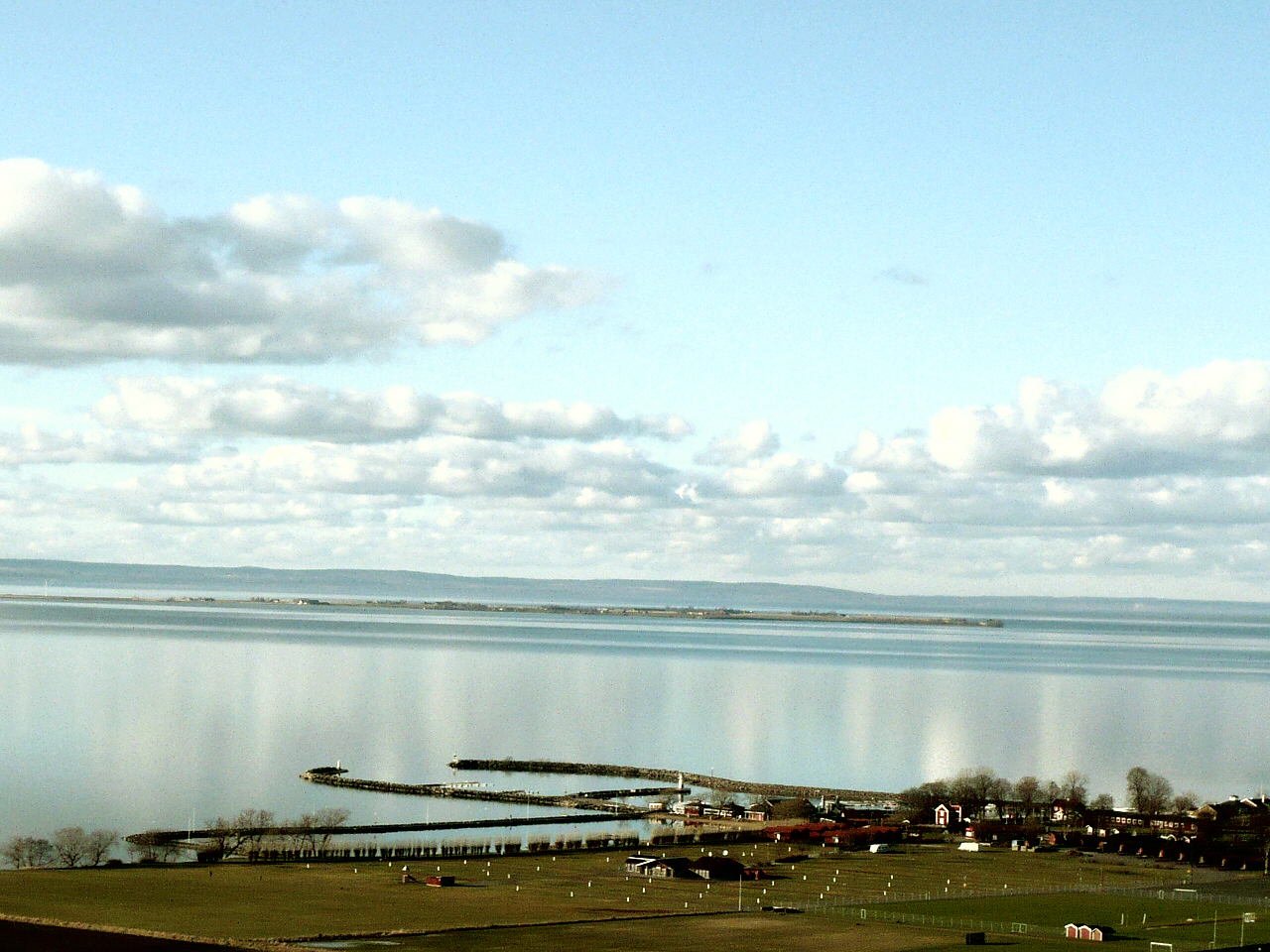 Lake vättern — photographed with Panasonic Lumix DMC-FX30